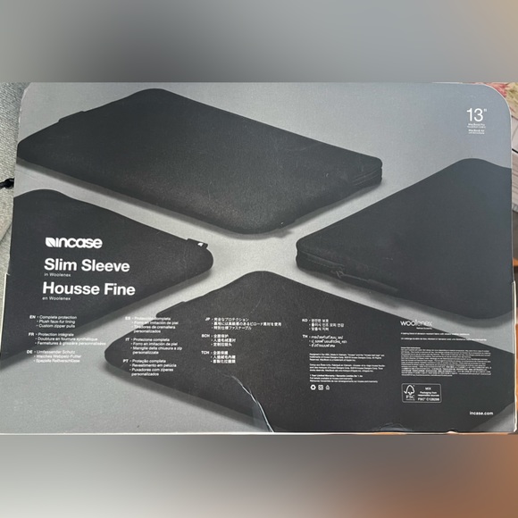 *Never Been Used* 13 soft laptop case!! - Picture 2 of 3